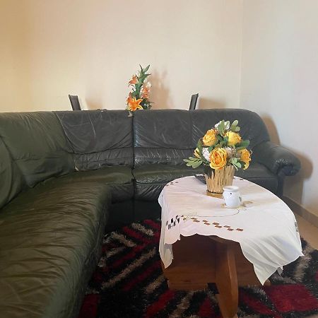 Km'S Cozy Spacious Calm Appart Meuble ياوندي المظهر الخارجي الصورة